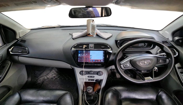 2022 Tata Tiago XT CNG, CNG, Manual, 67,145 km, interior
