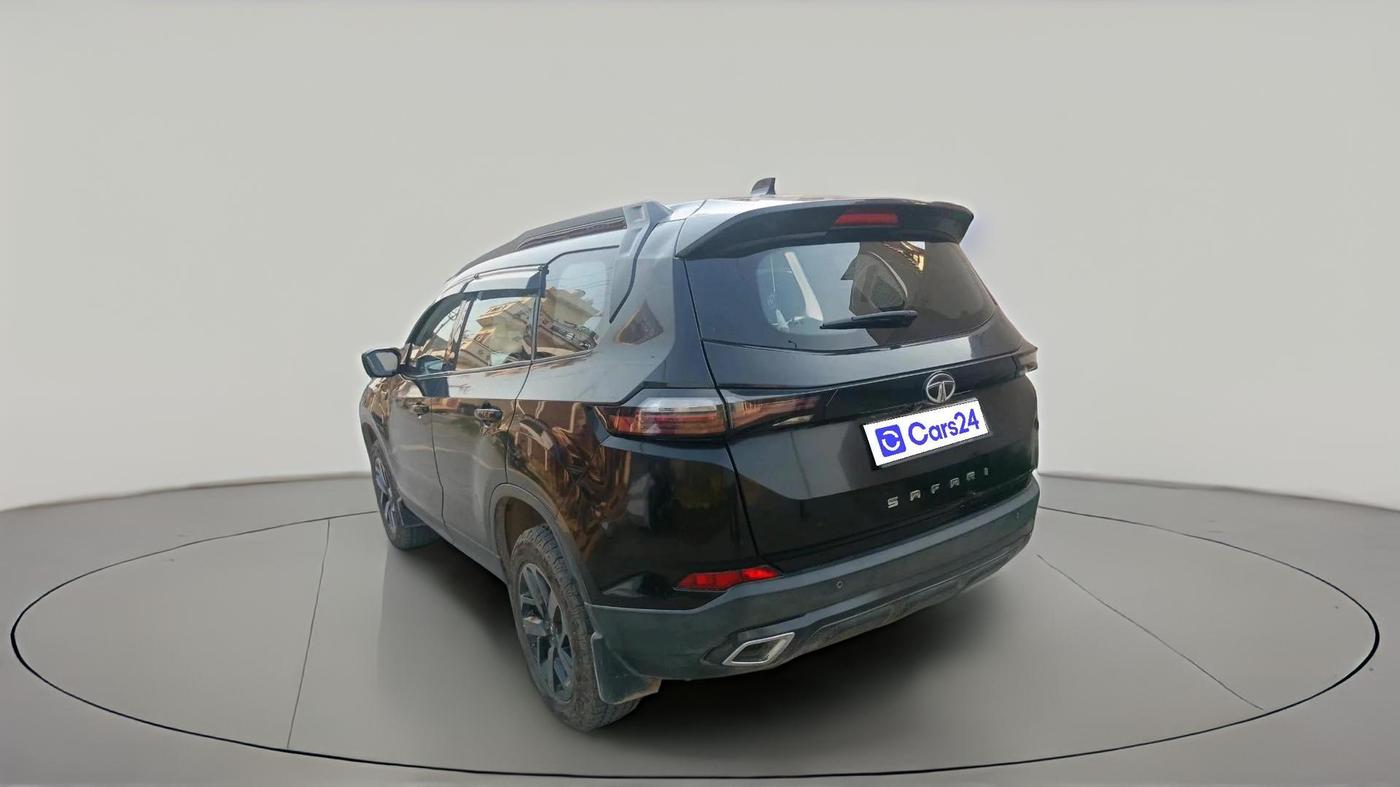 2023 Tata Safari XZA PLUS DARK EDITION, Diesel, Automatic, 1,43,951 km, exterior