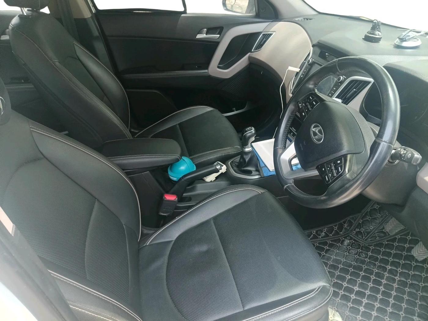 2018 Hyundai Creta SX (O) 1.6 PETROL, Petrol, Manual, 38,188 km, interior