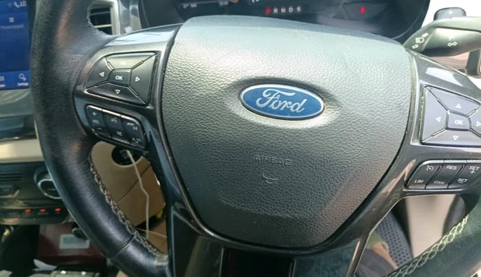 2021 Ford Endeavour TITANIUM PLUS 2.0 4X2 AT SUNROOF, Diesel, Automatic, 97,752 km, interior