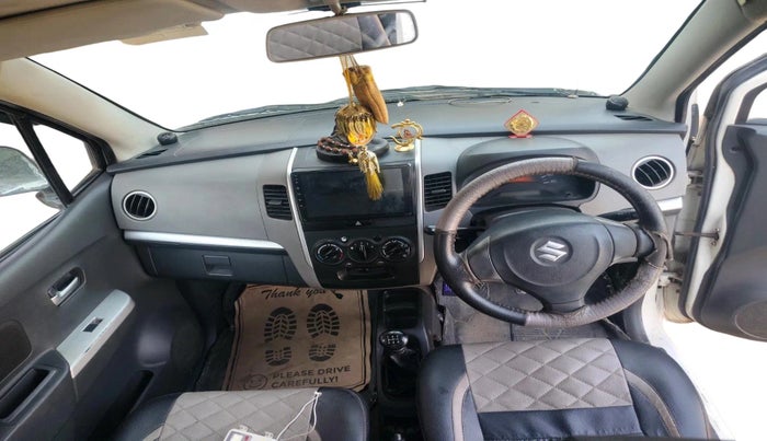 2012 Maruti Wagon R 1.0 LXI CNG, CNG, Manual, 1,11,567 km, interior