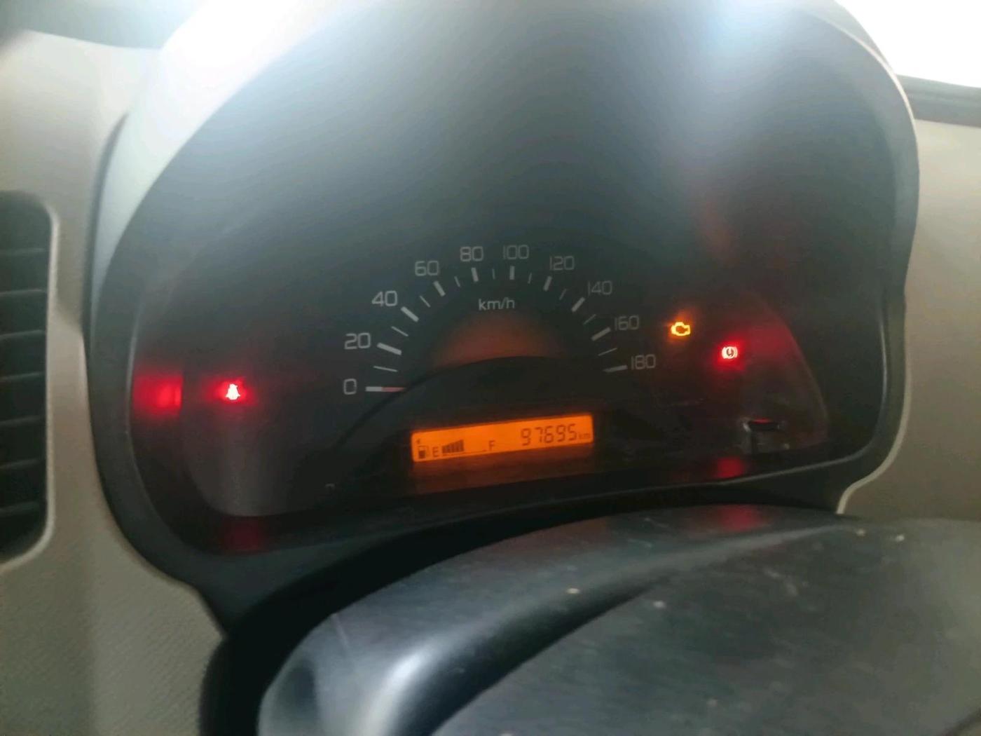 2017 Maruti Wagon R 1.0 LXI CNG, CNG, Manual, 9,99,908 km, interior