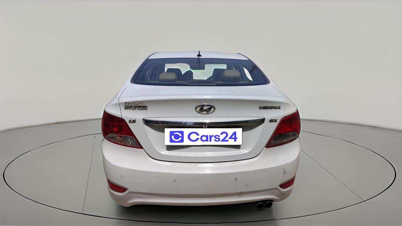 2012 Hyundai Verna FLUIDIC 1.6 CRDI SX OPT, Diesel, Manual, 84,224 km, exterior