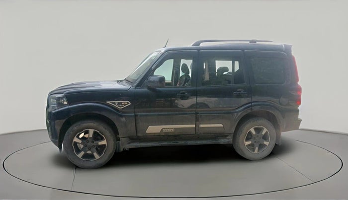 2022 Mahindra SCORPIO CLASSIC S11 7STR, Diesel, Manual, 61,195 km, exterior