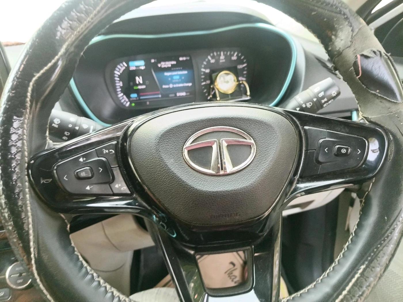 2022 Tata NEXON EV XZ PLUS LUX, Electric, Automatic, 51,043 km, interior