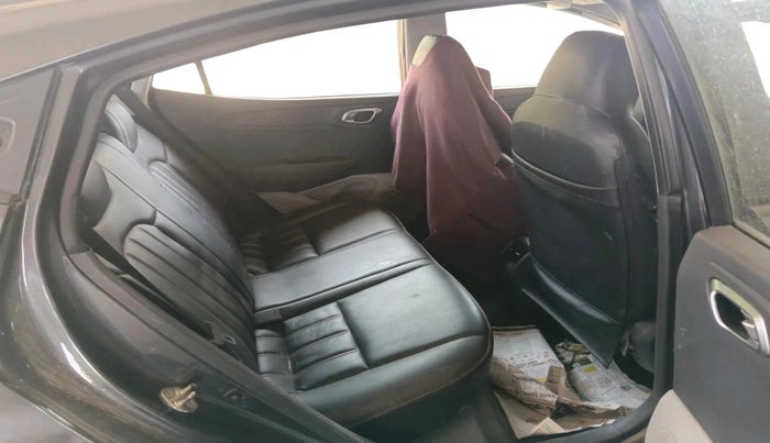 2022 Hyundai GRAND I10 NIOS SPORTZ 1.2 KAPPA VTVT, CNG, Manual, 77,091 km, interior