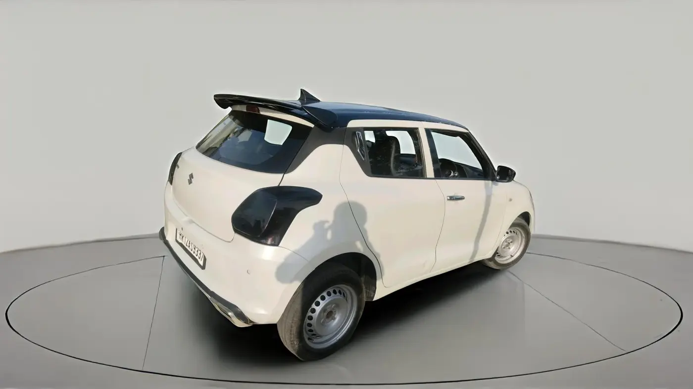2023 Maruti Swift LXI, Petrol, Manual, 40,034 km, exterior