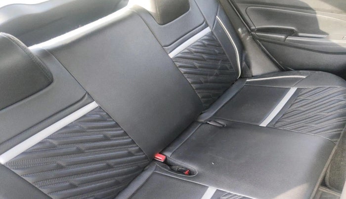 2023 Maruti Swift LXI, Petrol, Manual, 40,034 km, interior