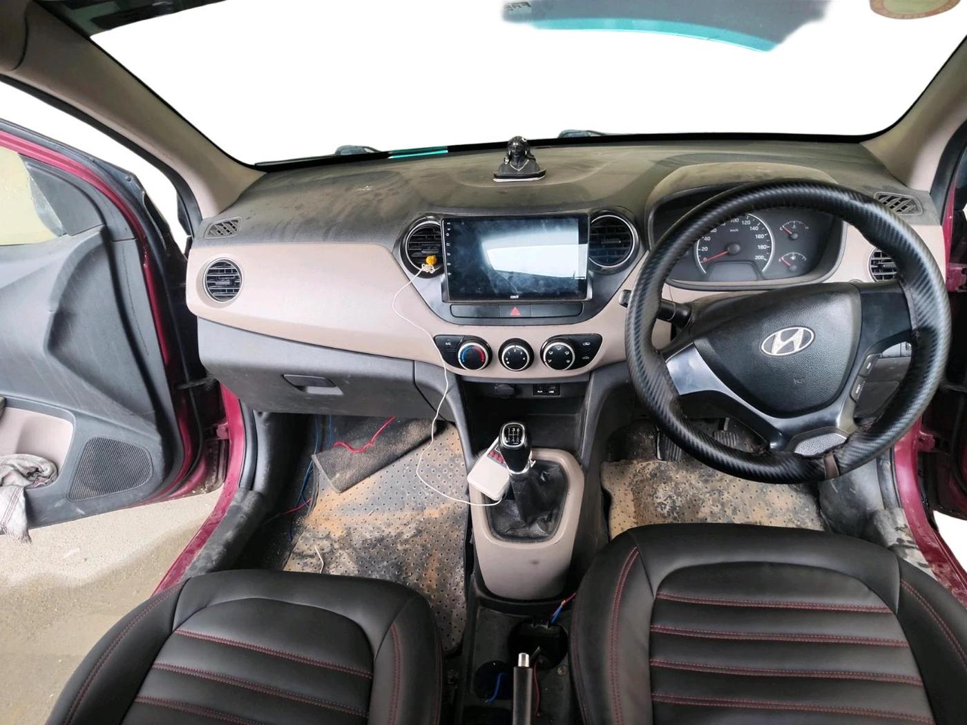 2014 Hyundai Grand i10 SPORTZ 1.2 KAPPA VTVT, CNG, Manual, 87,104 km, interior