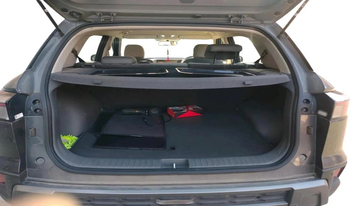 2024 Hyundai Creta E 1.5 PETROL, Petrol, Manual, 15,841 km, exterior