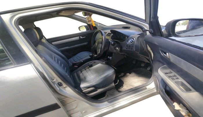 2011 Maruti Swift Dzire VXI, CNG, Manual, 85,000 km, interior