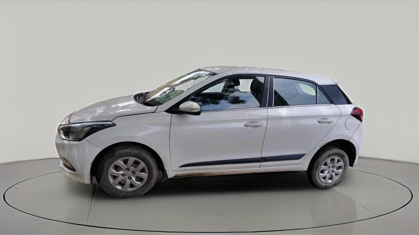 2016 Hyundai Elite i20 SPORTZ 1.2, CNG, Manual, 1,02,788 km, exterior