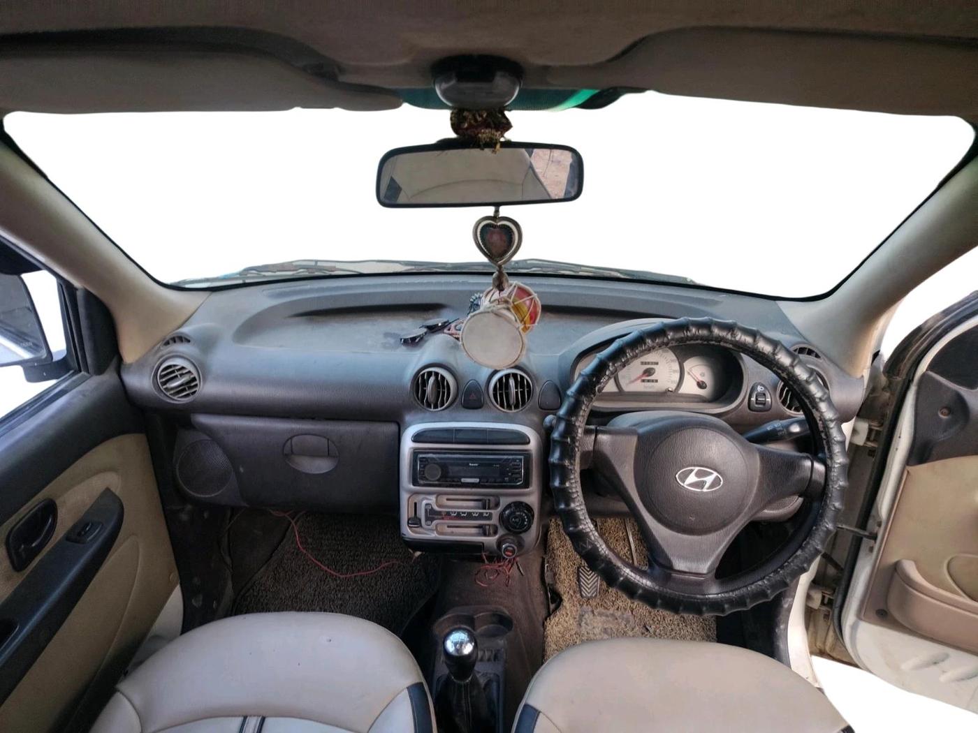 2012 Hyundai Santro Xing GL PLUS, CNG, Manual, 11,10,698 km, interior