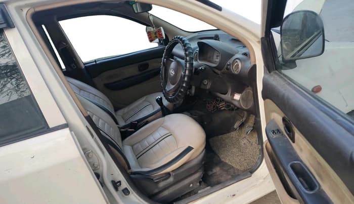 2012 Hyundai Santro Xing GL PLUS, CNG, Manual, 1,11,907 km, interior
