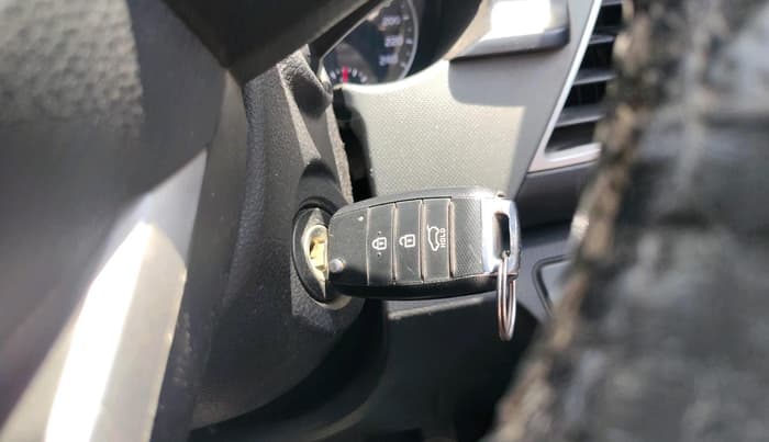 2020 KIA SELTOS HTE 1.5 DIESEL, Diesel, Manual, 1,65,486 km, interior