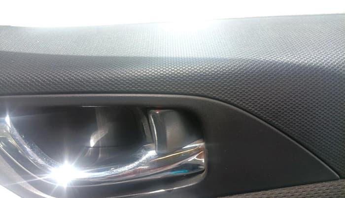 2017 Tata NEXON XZ PLUS DIESEL, Diesel, Manual, 65,616 km, interior