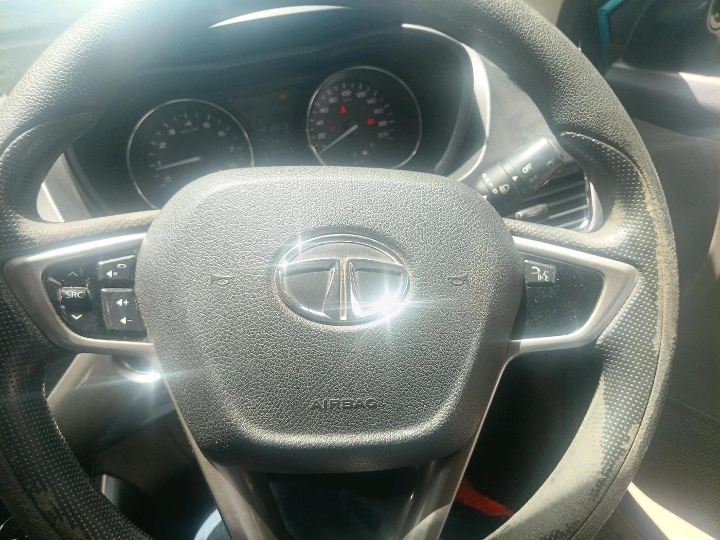 2017 Tata NEXON XZ PLUS DIESEL, Diesel, Manual, 65,616 km, interior