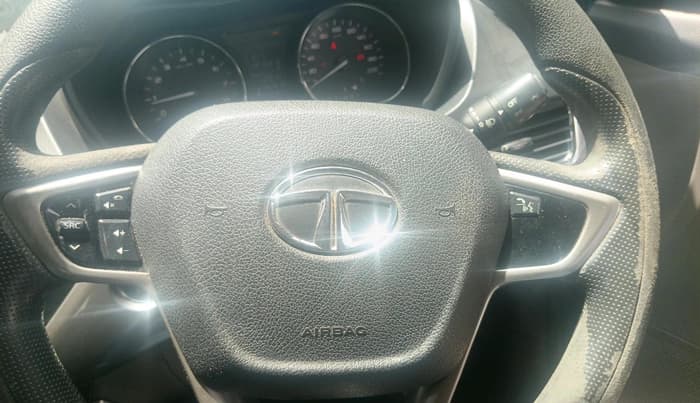 2017 Tata NEXON XZ PLUS DIESEL, Diesel, Manual, 65,616 km, interior