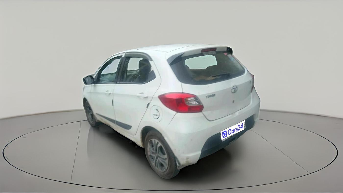 2019 Tata Tiago XZ PETROL, CNG, Manual, 1,22,161 km, exterior