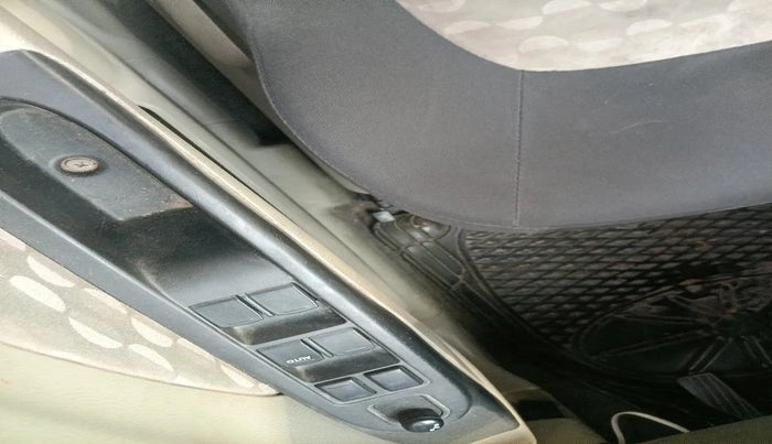 2014 Maruti Celerio ZXI, CNG, Manual, 1,09,423 km, interior