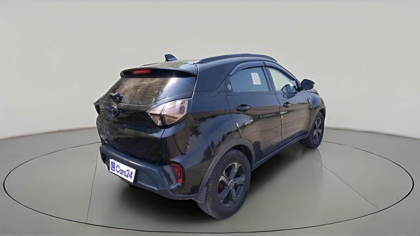 2023 Tata NEXON XZA PLUS LUX SUNROOF RED DARK DIESEL, Diesel, Automatic, 56,902 km, exterior