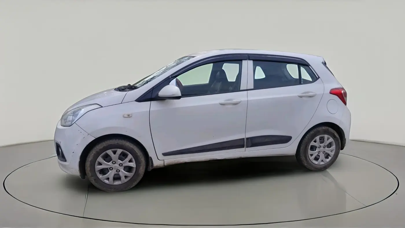 2013 Hyundai Grand i10 MAGNA 1.2 KAPPA VTVT, Petrol, Manual, 1,16,500 km, exterior