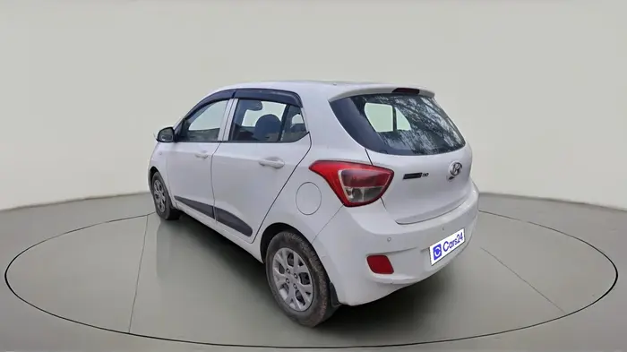 2013 Hyundai Grand i10 MAGNA 1.2 KAPPA VTVT, Petrol, Manual, 1,16,500 km, exterior