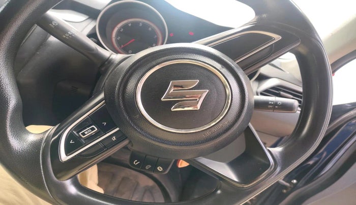 2019 Maruti Swift VXI AMT, CNG, Automatic, 1,11,472 km, interior