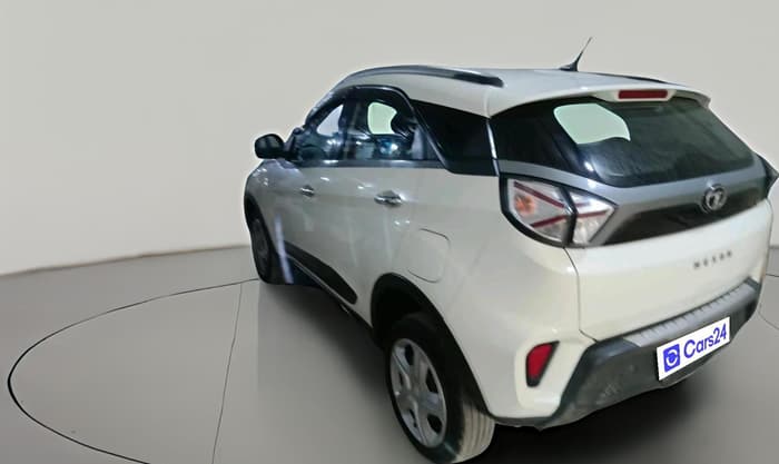 2020 Tata NEXON XM SUNROOF PETROL, Petrol, Manual, 1,28,115 km, exterior