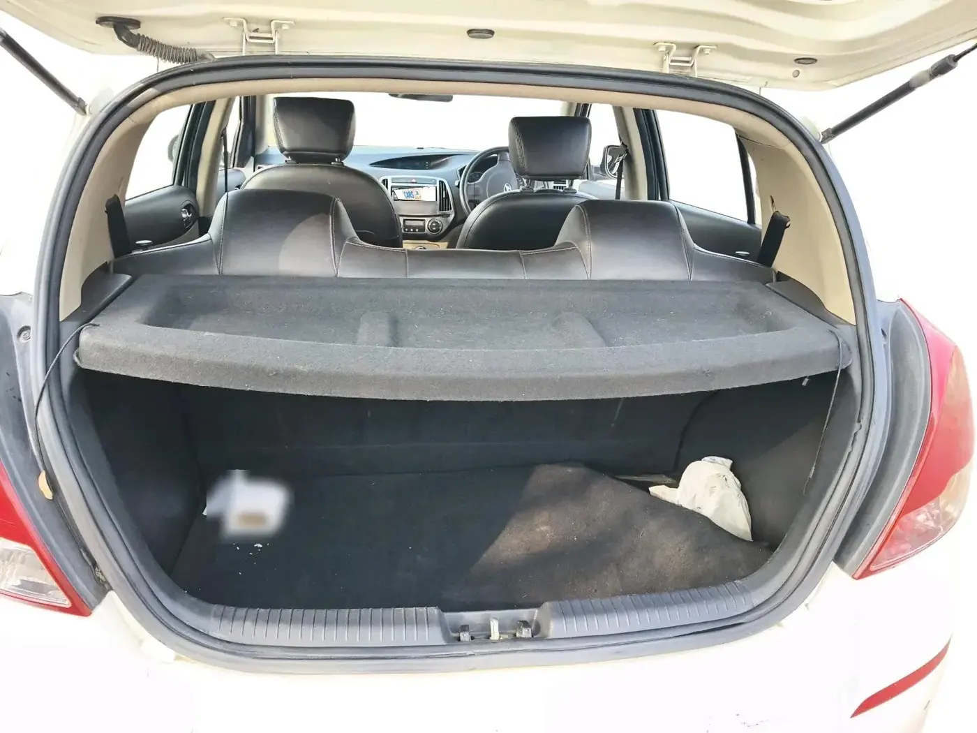 2013 Hyundai i20 MAGNA (O) 1.2, Petrol, Manual, 29,145 km, exterior