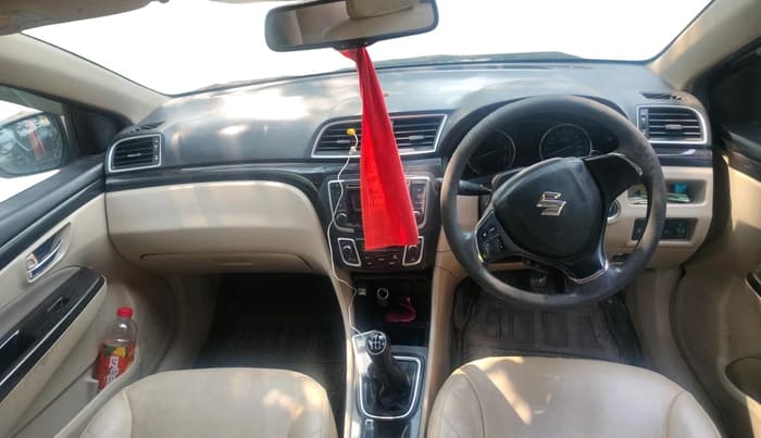 2017 Maruti Ciaz ZETA DIESEL 1.3, Diesel, Manual, 96,667 km, interior