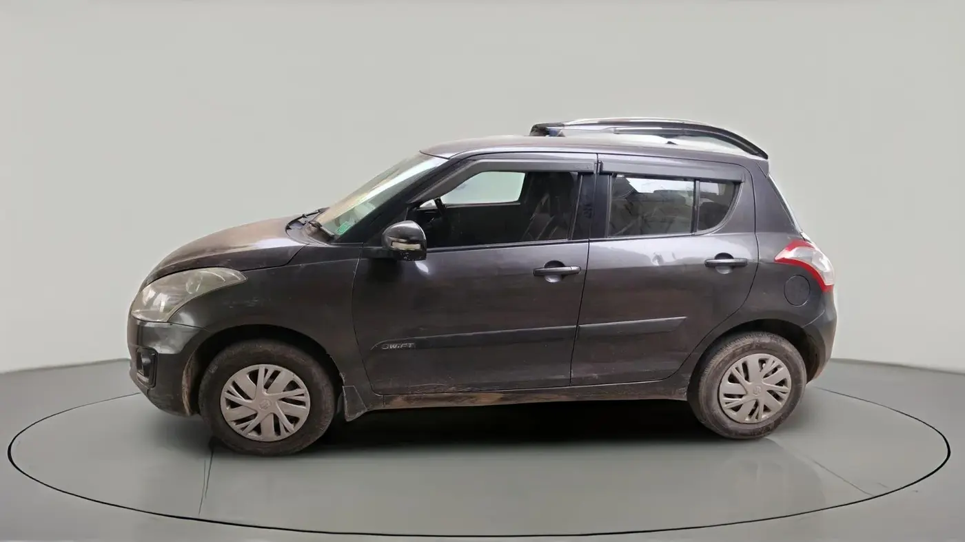 2015 Maruti Swift VXI, CNG, Manual, 1,16,650 km, exterior