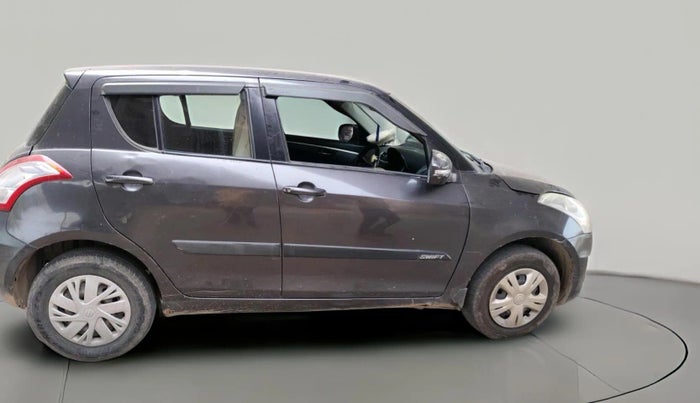 2015 Maruti Swift VXI, CNG, Manual, 1,16,650 km, exterior