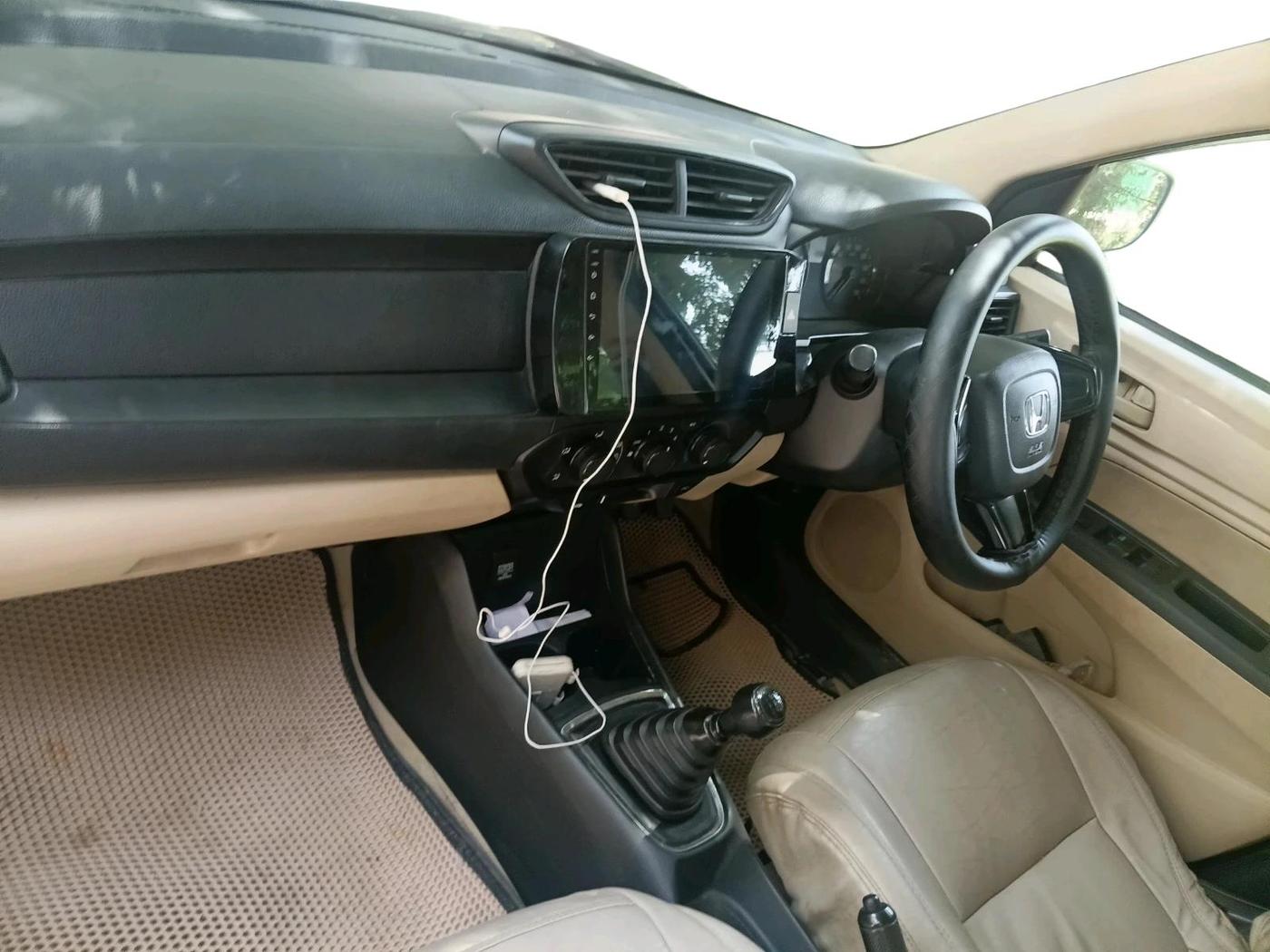 2019 Honda Amaze 1.2L I-VTEC E, CNG, Manual, 65,482 km, interior