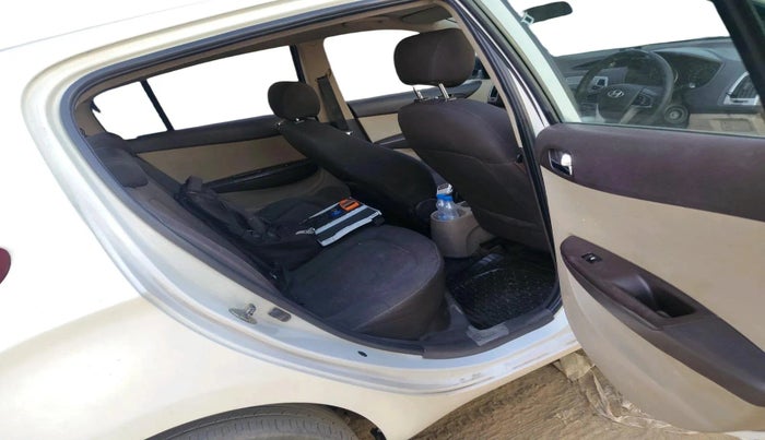 2011 Hyundai i20 SPORTZ 1.2, Petrol, Manual, 1,43,270 km, interior