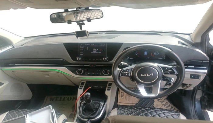 2022 KIA CARENS PRESTIGE 1.5 PETROL 7 STR, Petrol, Manual, 56,172 km, interior