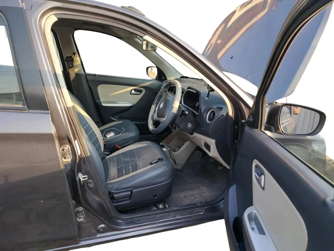 2018 Maruti Alto K10 VXI, CNG, Manual, 81,483 km, interior