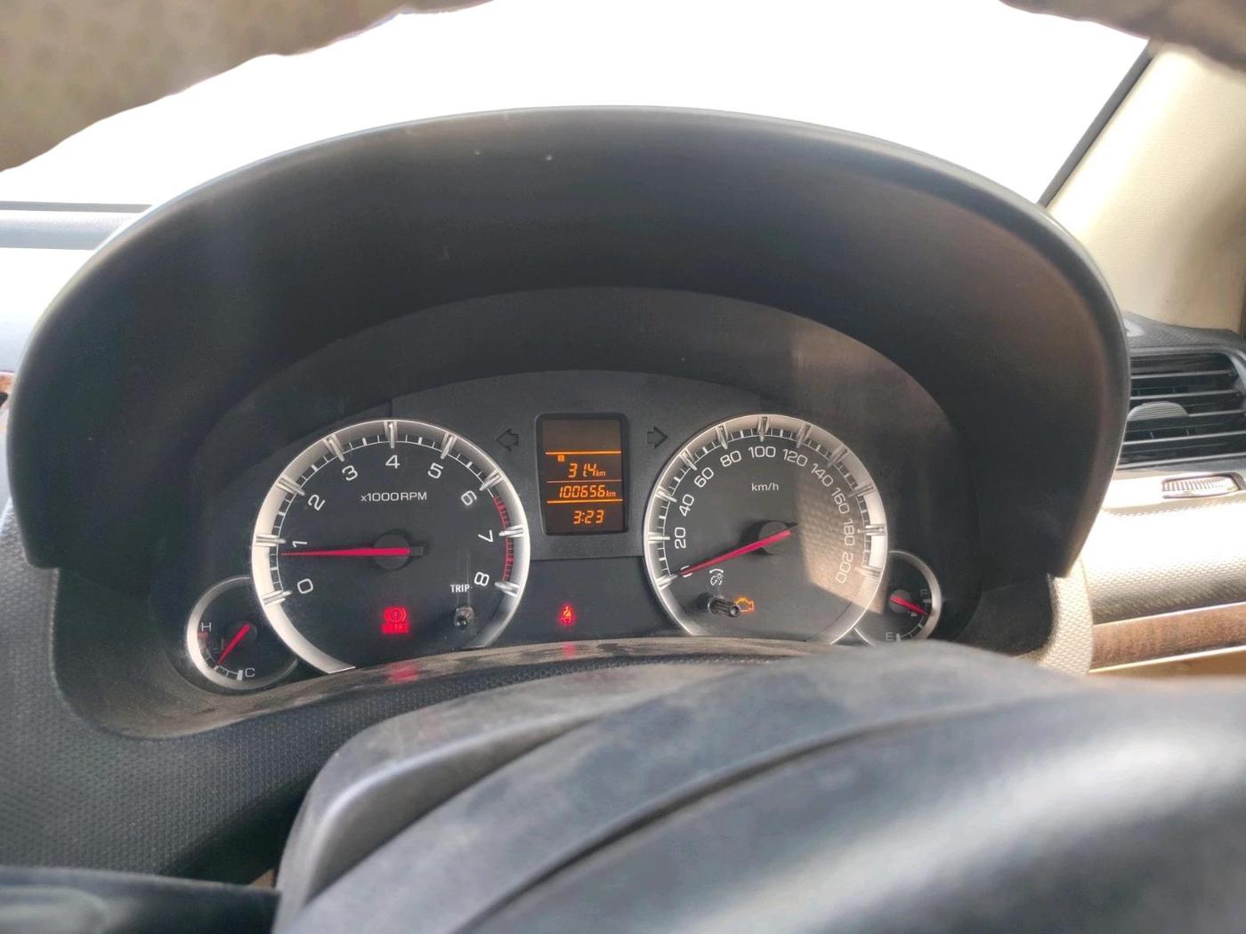 2016 Maruti Swift Dzire VXI, CNG, Manual, 1,00,656 km, interior