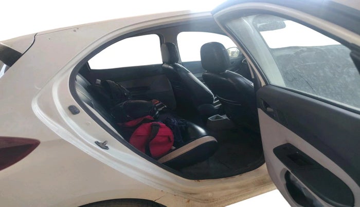2021 Tata Tiago XT (O) PETROL, CNG, Manual, 69,976 km, interior