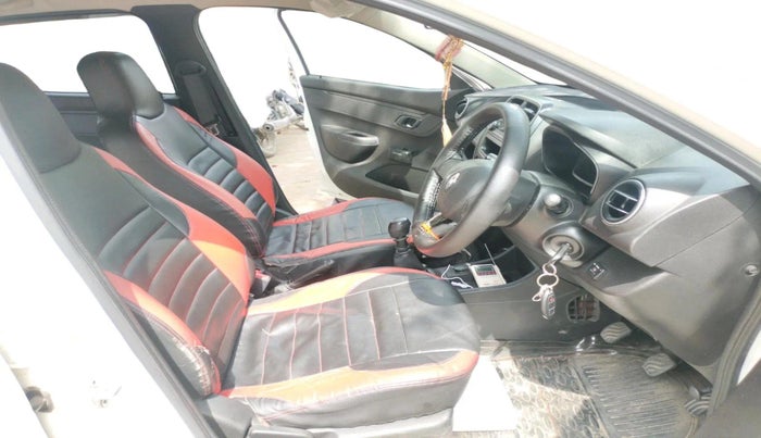 2018 Renault Kwid RXL, CNG, Manual, 66,146 km, interior