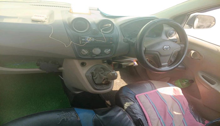 2015 Datsun Go Plus T, Petrol, Manual, 1,32,853 km, interior