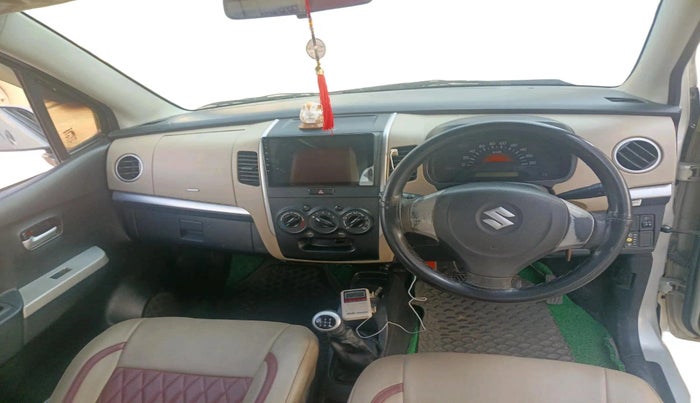 2018 Maruti Wagon R 1.0 LXI CNG, CNG, Manual, 1,08,575 km, interior
