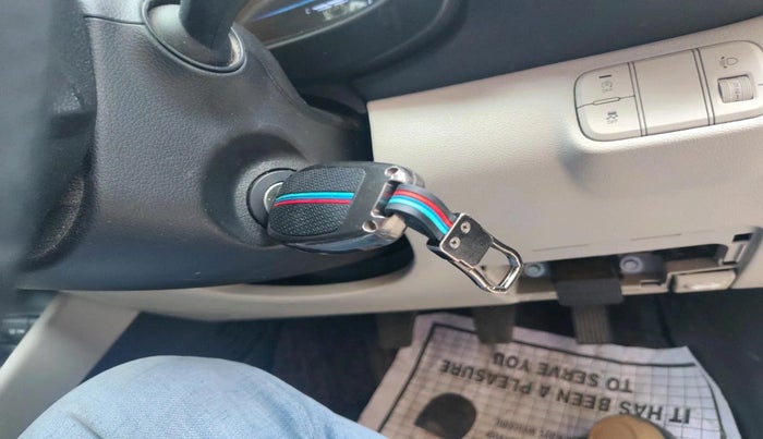 2025 Hyundai VENUE S Plus 1.2 Petrol MT, Petrol, Manual, 8,111 km, interior