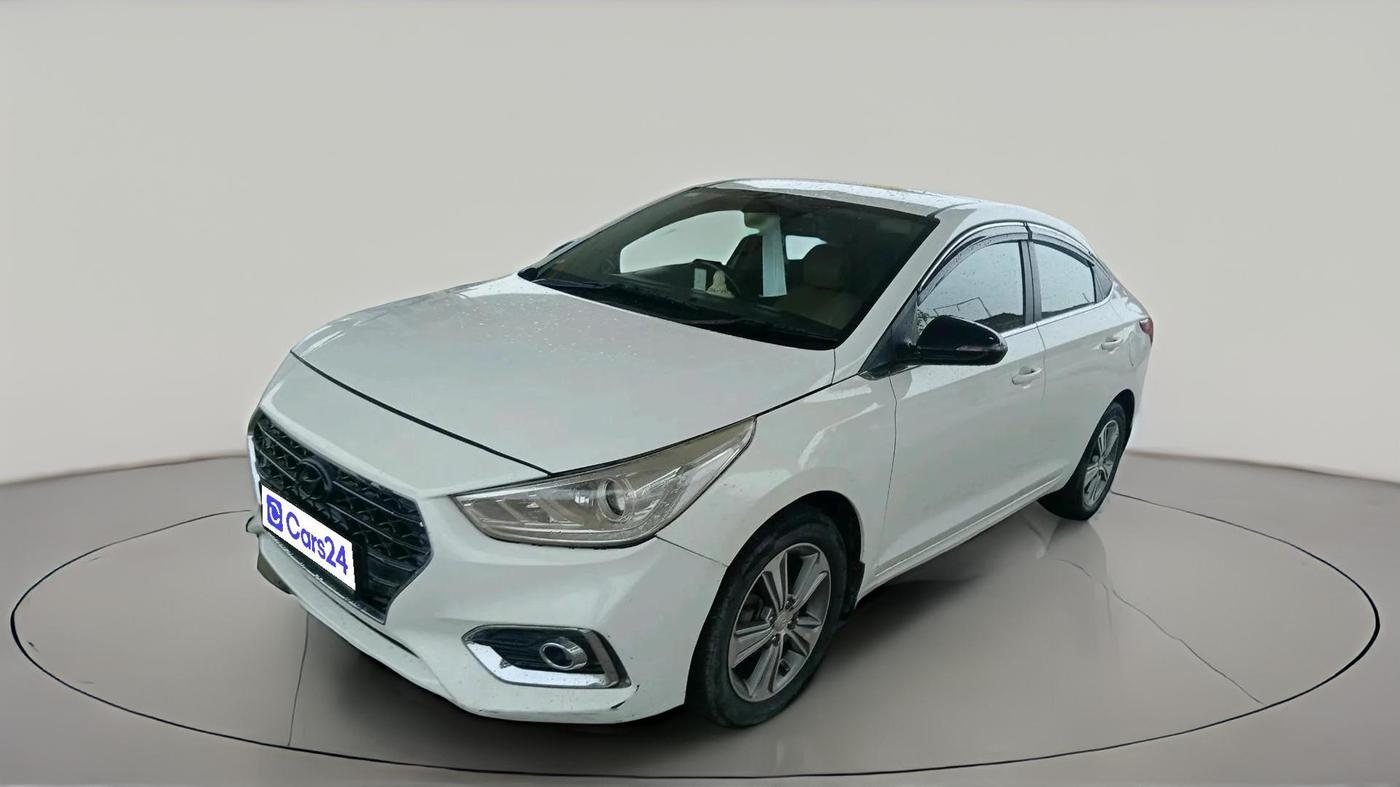 2018 Hyundai Verna 1.6 CRDI SX, Diesel, Manual, 1,09,672 km, exterior