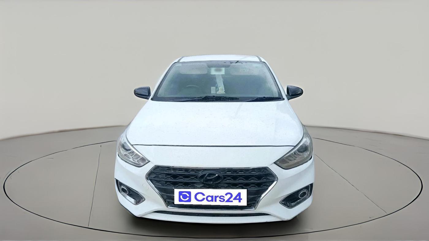 2018 Hyundai Verna 1.6 CRDI SX, Diesel, Manual, 1,09,672 km, exterior