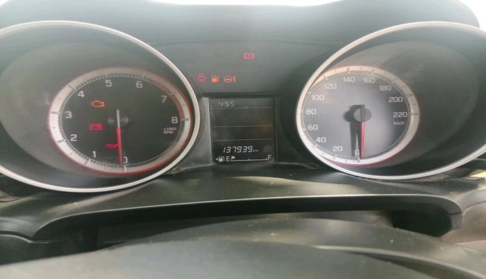 2018 Maruti Swift VXI, CNG, Manual, 1,37,939 km, interior