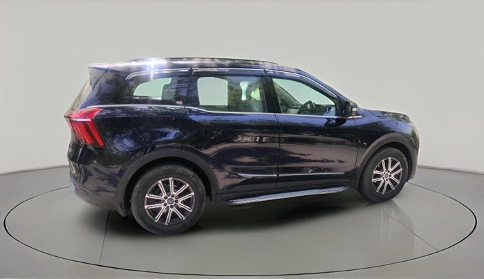 2023 Mahindra XUV700 AX 7 D AT 7 STR, Diesel, Automatic, 47,238 km, exterior