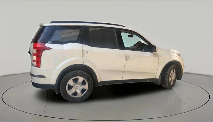 2016 Mahindra XUV500 W6, Diesel, Manual, 56,237 km, exterior