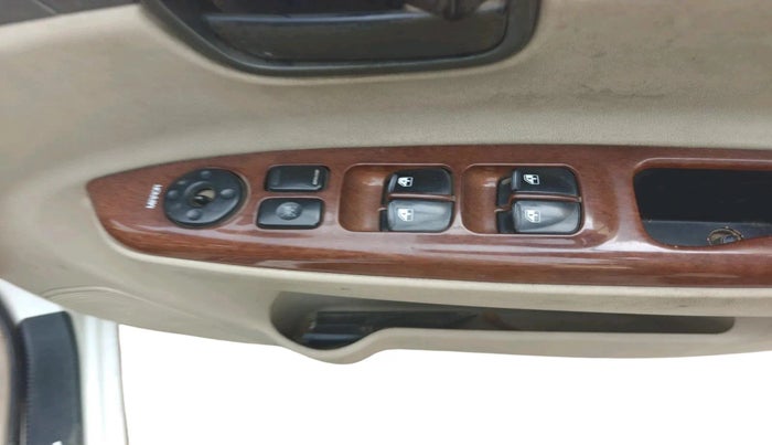 2008 Hyundai Verna VGT CRDI SX 1.5, Diesel, Manual, 1,61,725 km, interior