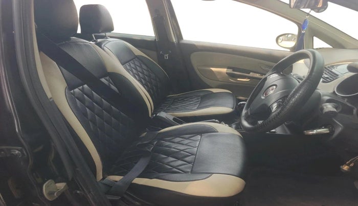 2015 Fiat Punto EVO EMOTION 1.3 MULTIJET, Diesel, Manual, 1,22,406 km, interior